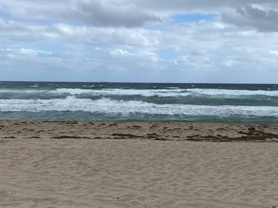 Spacious Home Near Downtown & The Beach Delray Beach Extérieur photo